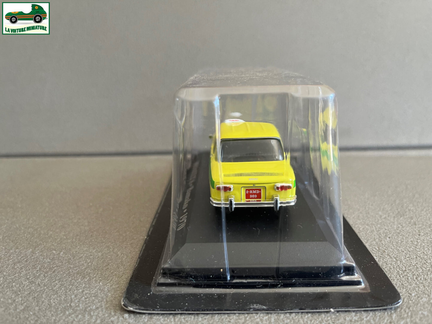 Voiture Miniature Renault 8 Bamako 1970 Taxi Du Monde au 1/43 Altaya