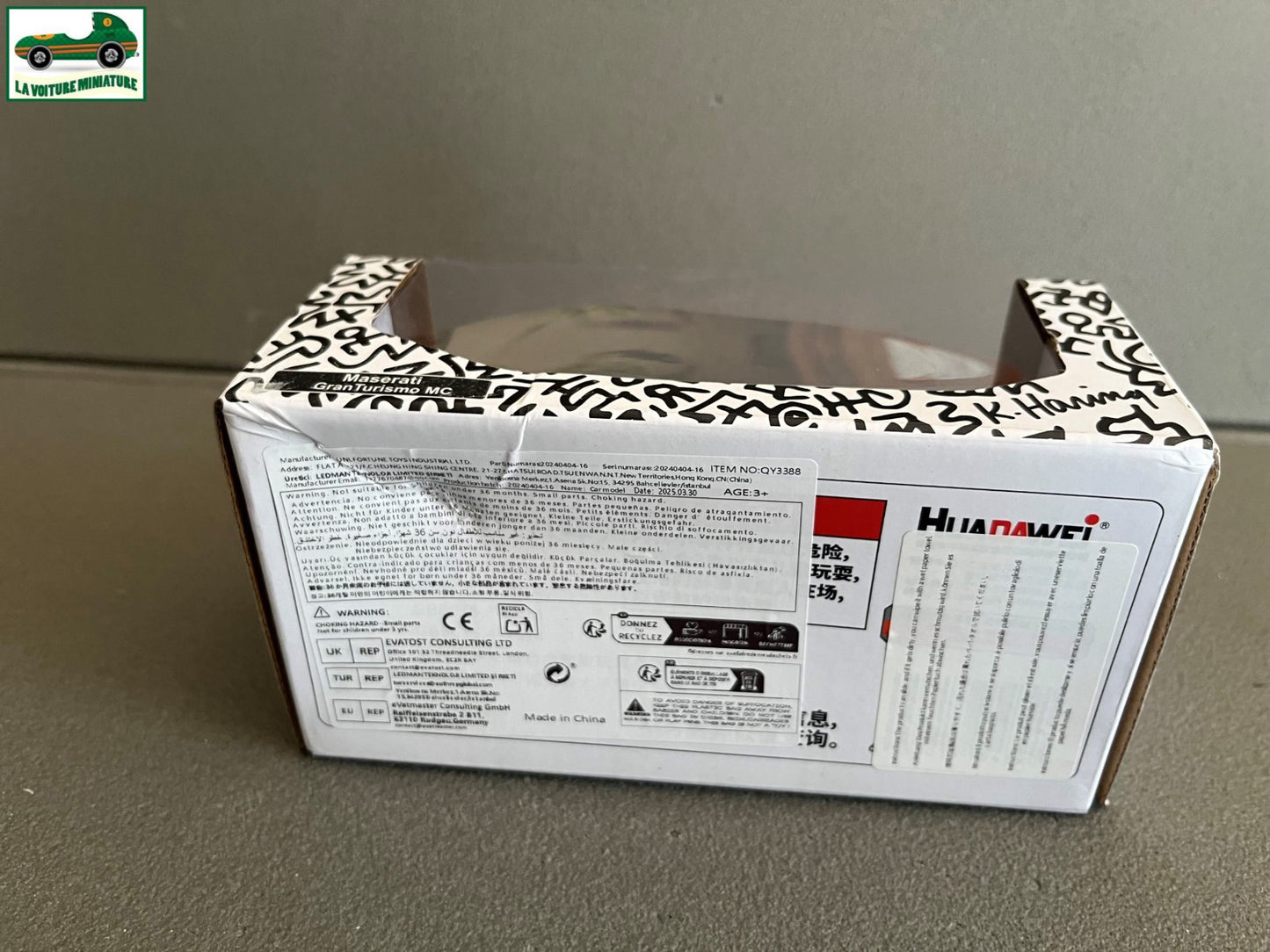Voiture Miniature Maserati GranTurismo MC Haring au 1/36