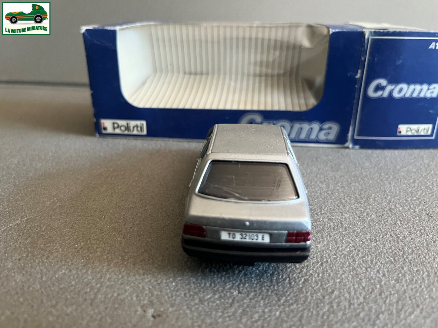 Ancienne Voiture miniature Fiat Croma Polistil Italy au 1/43