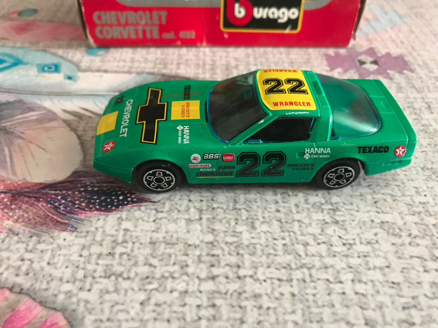 Ancienne Voiture Miniature Chevrolet Corvette 4152 Burago Made in Italy 1/43