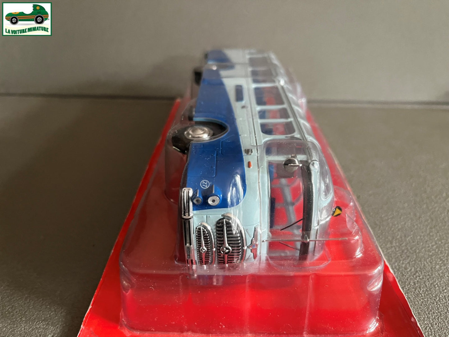 Voiture miniature Lancia Esatau 1/43 Autobus Autocars du Monde