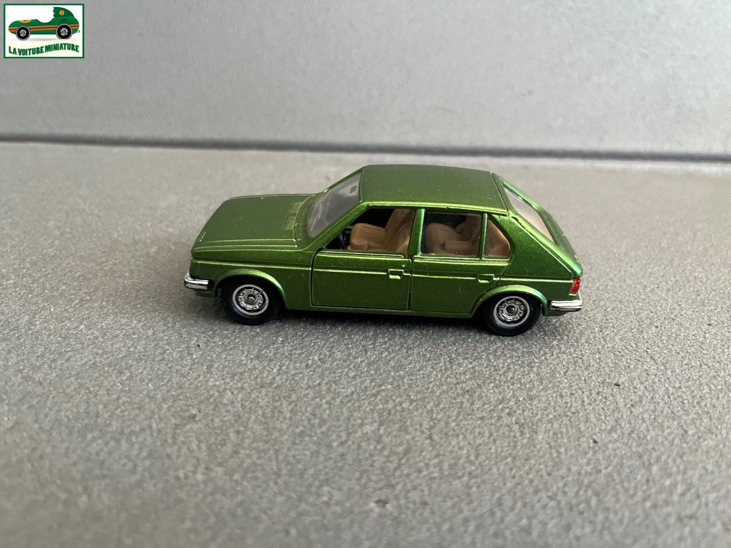 Ancienne Voiture Miniature Talbot Horizon Solido France 1/43