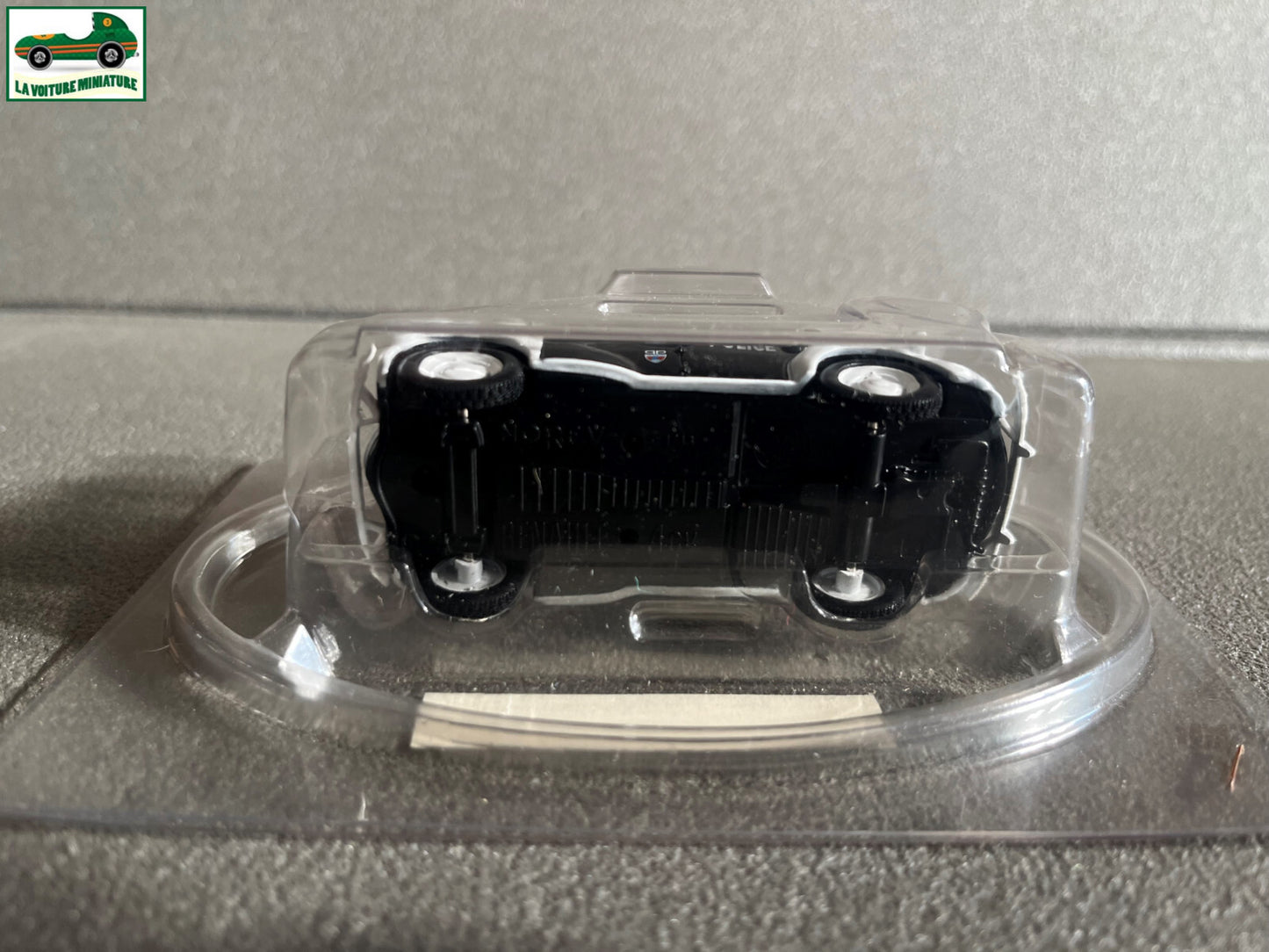 Voiture Miniature Renault 4CV Police Norev Hachette 1/43