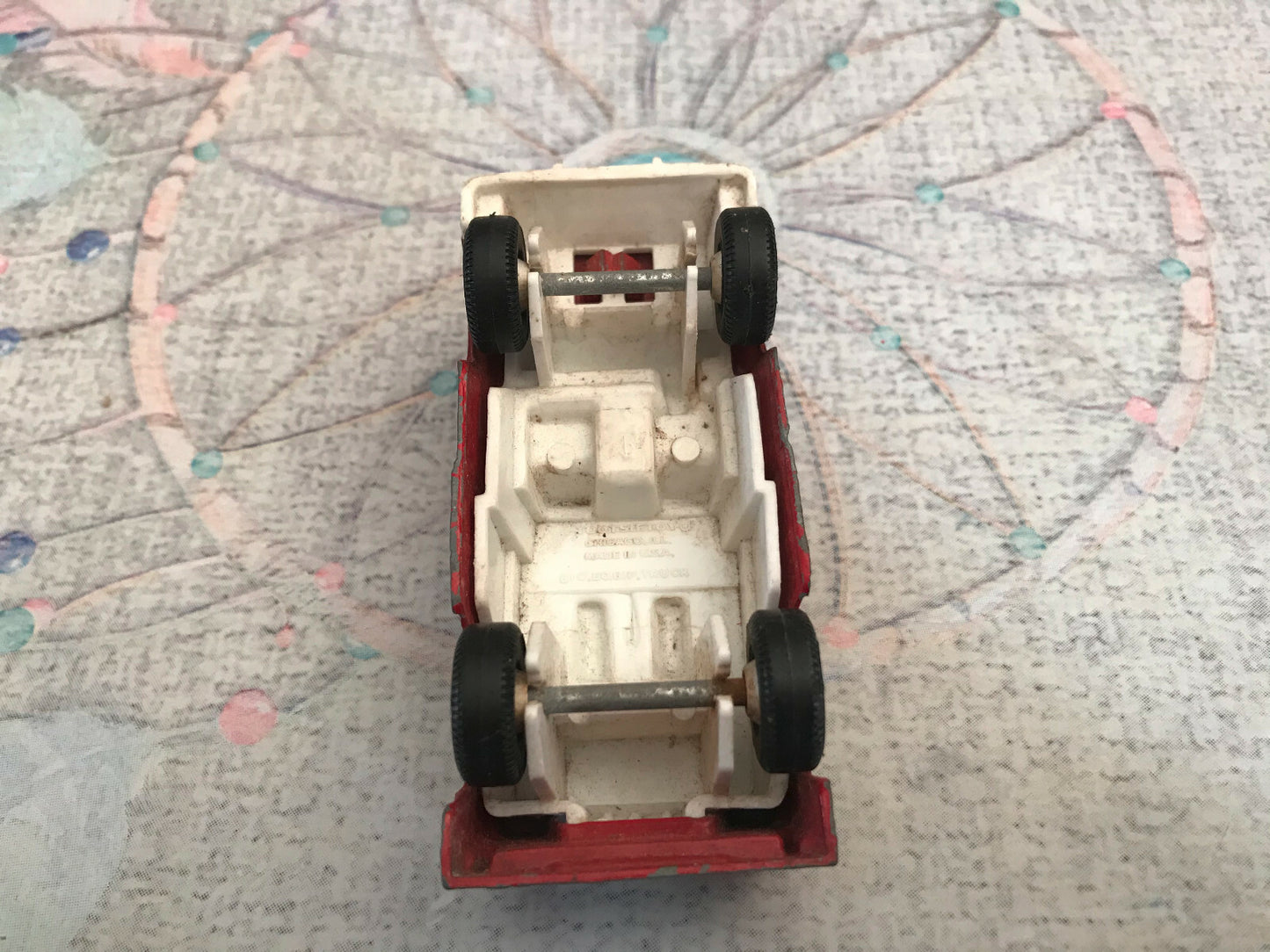 Ancienne Miniature Camion Pompiers Tootsietoys Chicago Bio Equip Truck USA