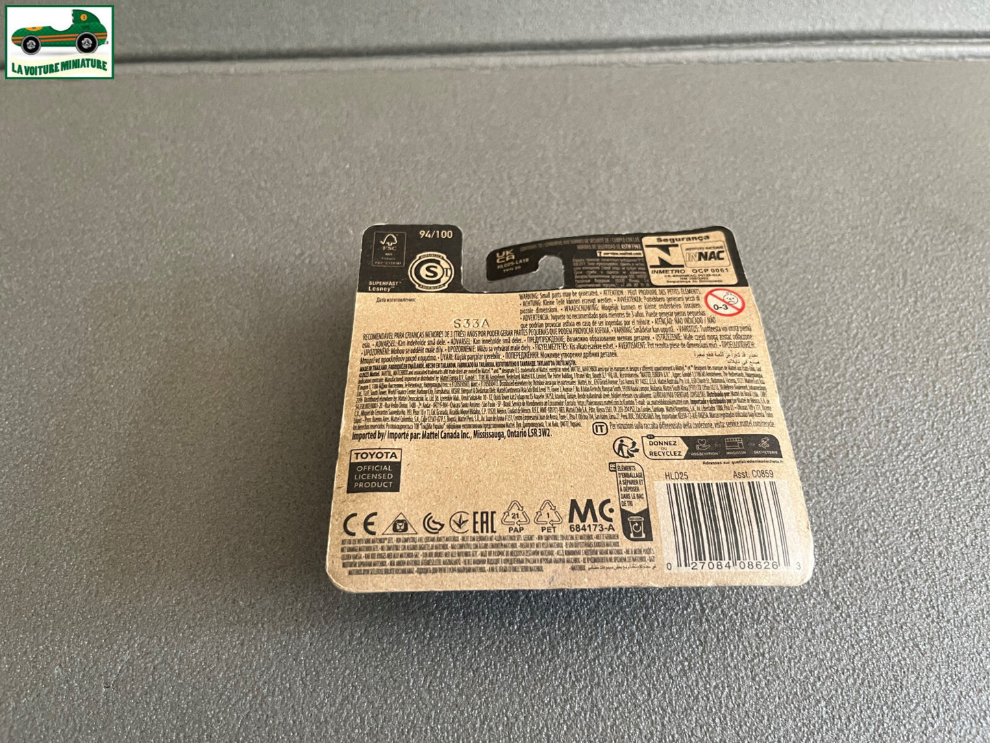 Voiture miniature 2018 Toyota Hilux Matchbox 70 Years 1/64