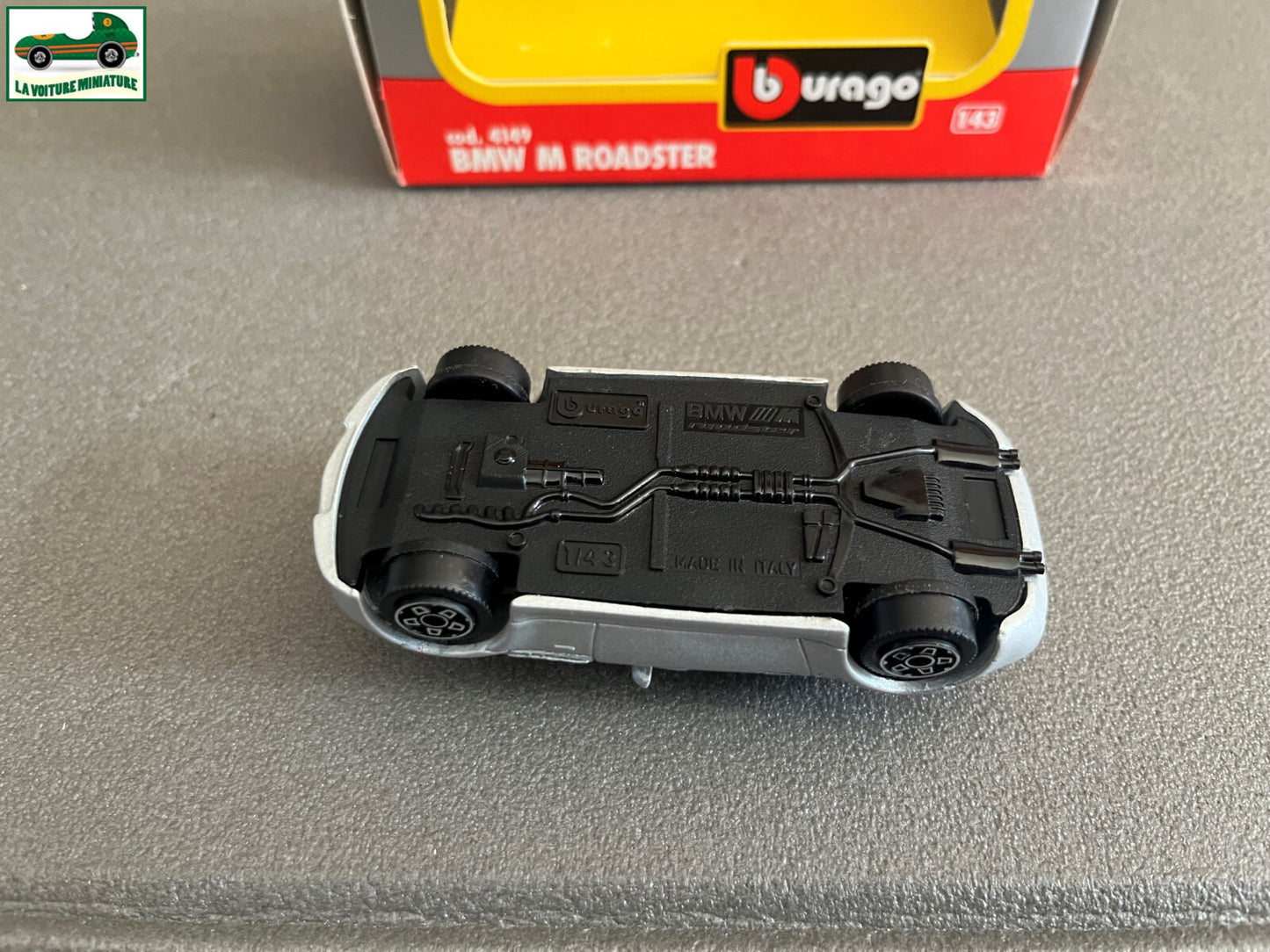 Voiture miniature Burago BMW M Roadster 4149 au 1/43