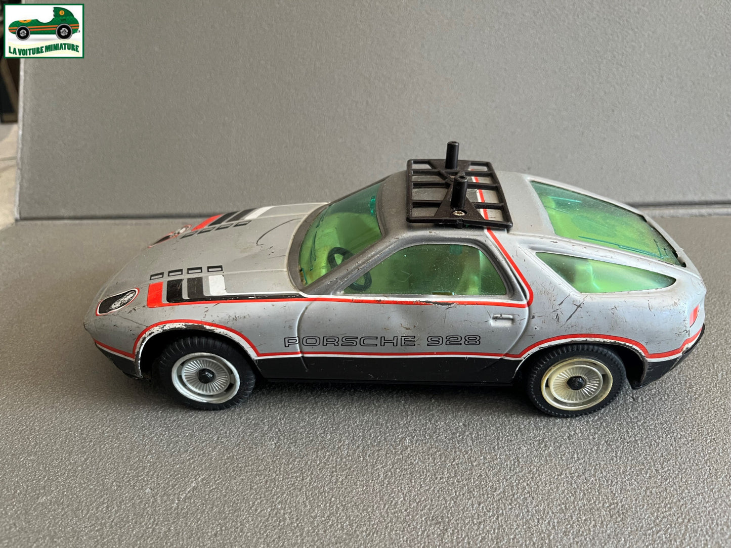 Jouet Ancien Voiture miniature Porsche 928 Joustra France Vintage