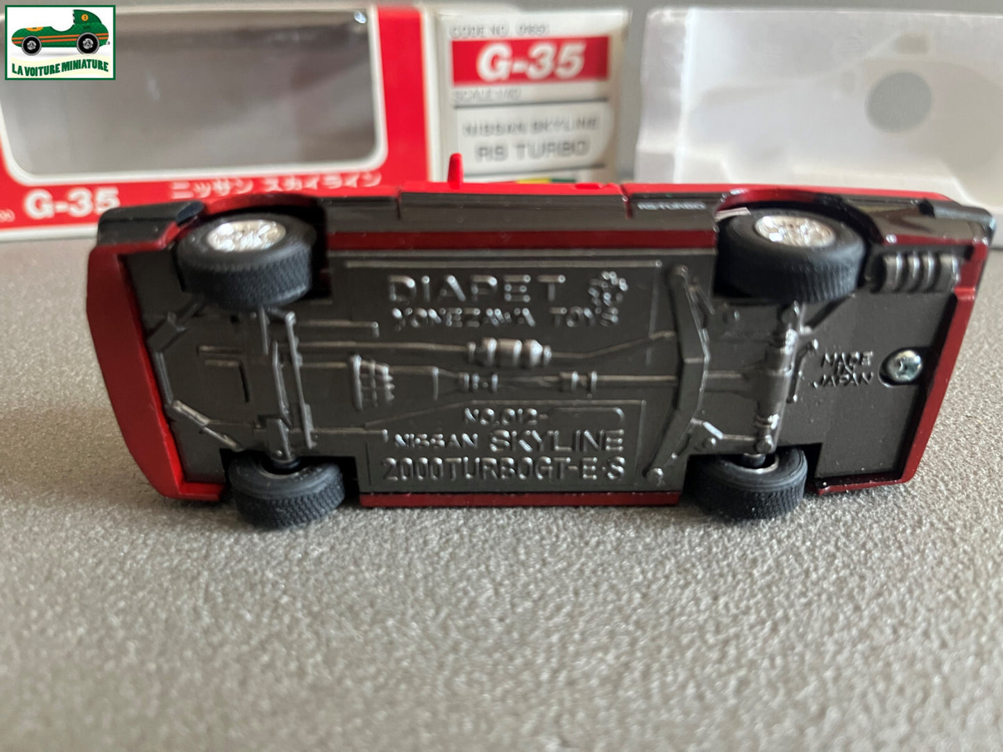 Ancienne Voiture Miniature Nissan Skyline RS Turbo Diapet G-35 Japan au 1/40