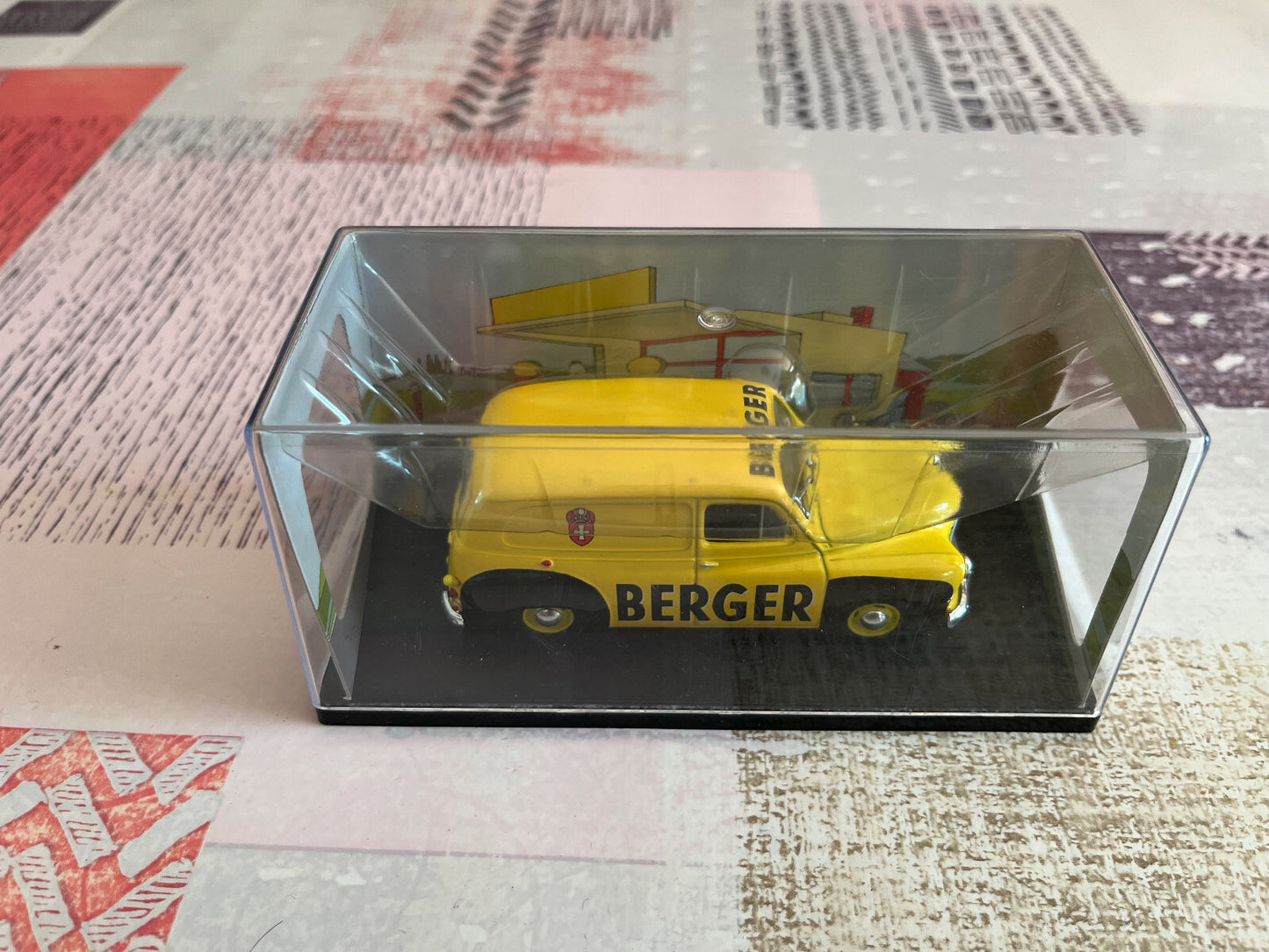 Voiture miniature Renault Colorale Pastis Berger au 1/43