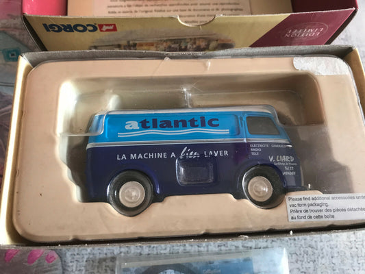Voiture Miniature Fourgon Peugeot D3A Atlantic Corgi 70624 1/43
