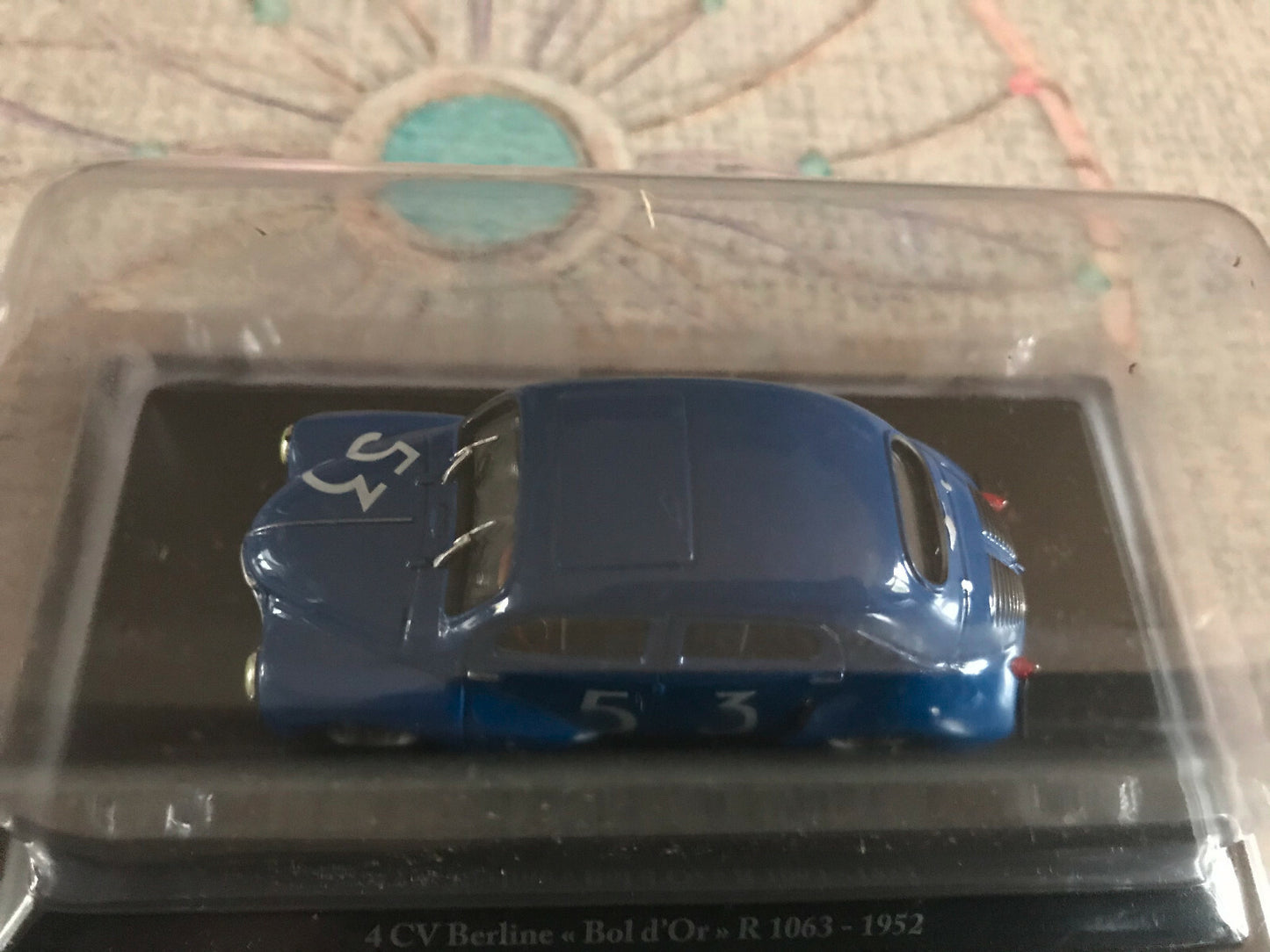 Voiture Miniature Renault 4CV Berline Bol D'Or R 1063 1952 Eligor au 1/43