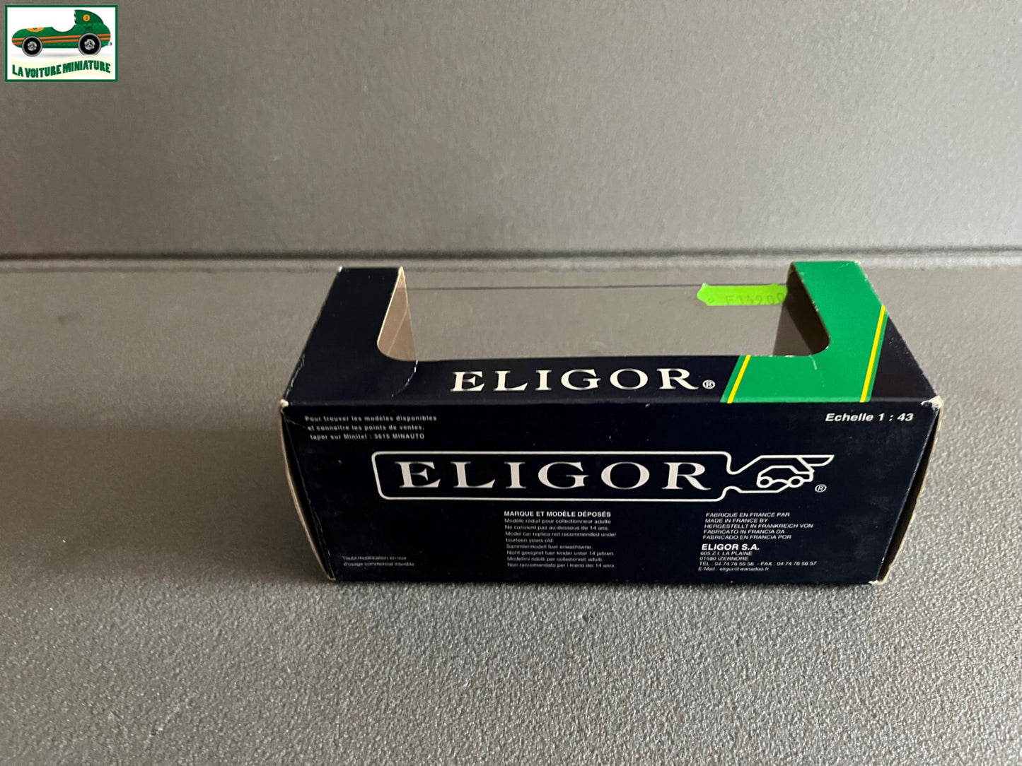 Voiture miniature Peugeot 404 Break Bleu Eligor France au 1/43