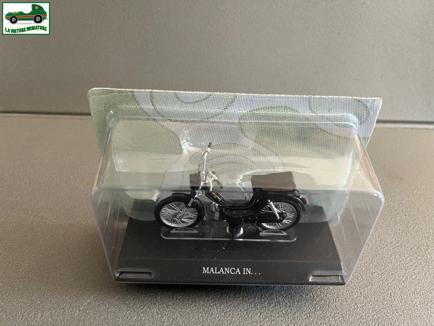 Moto Cyclomoteur miniature Malanca In Leo Models 1/18