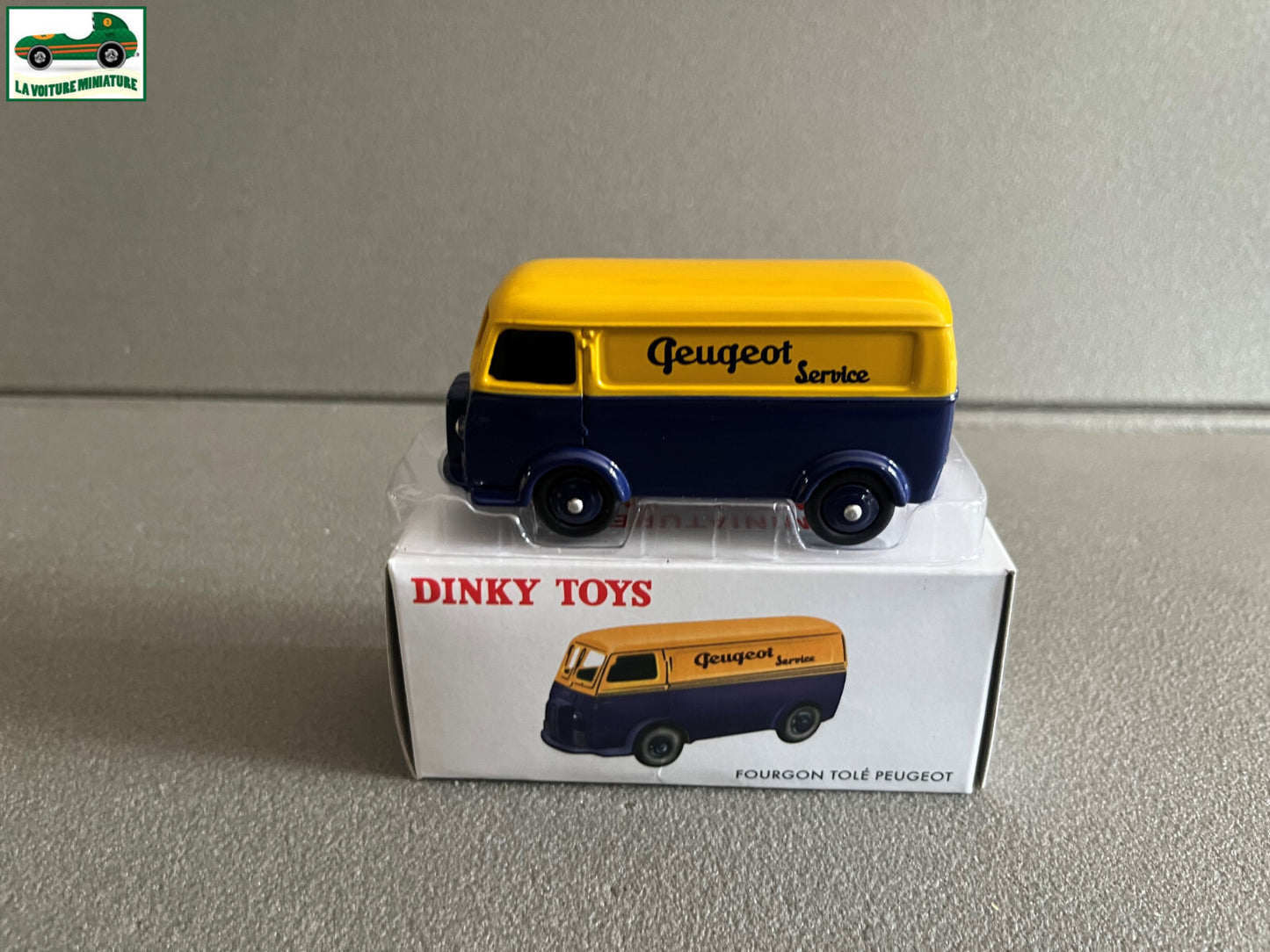 Voiture miniature Peugeot Fourgon Tolé 25B Service Dinky Toys Atlas
