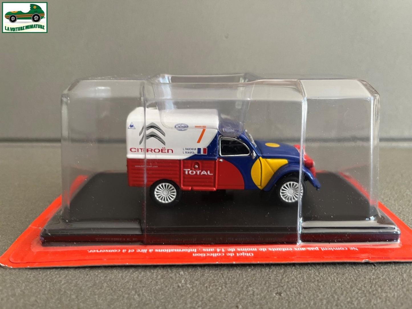 Voiture miniature Citroen 2cv 2 cv Service Course Auto Plus Hachette au 1/43
