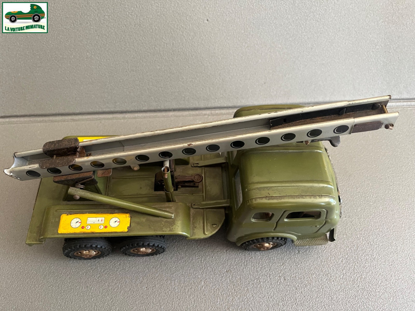 Jouet Ancien Camion Tôle Mécanisme Simca Cargo Militaire Joustra France Vintage