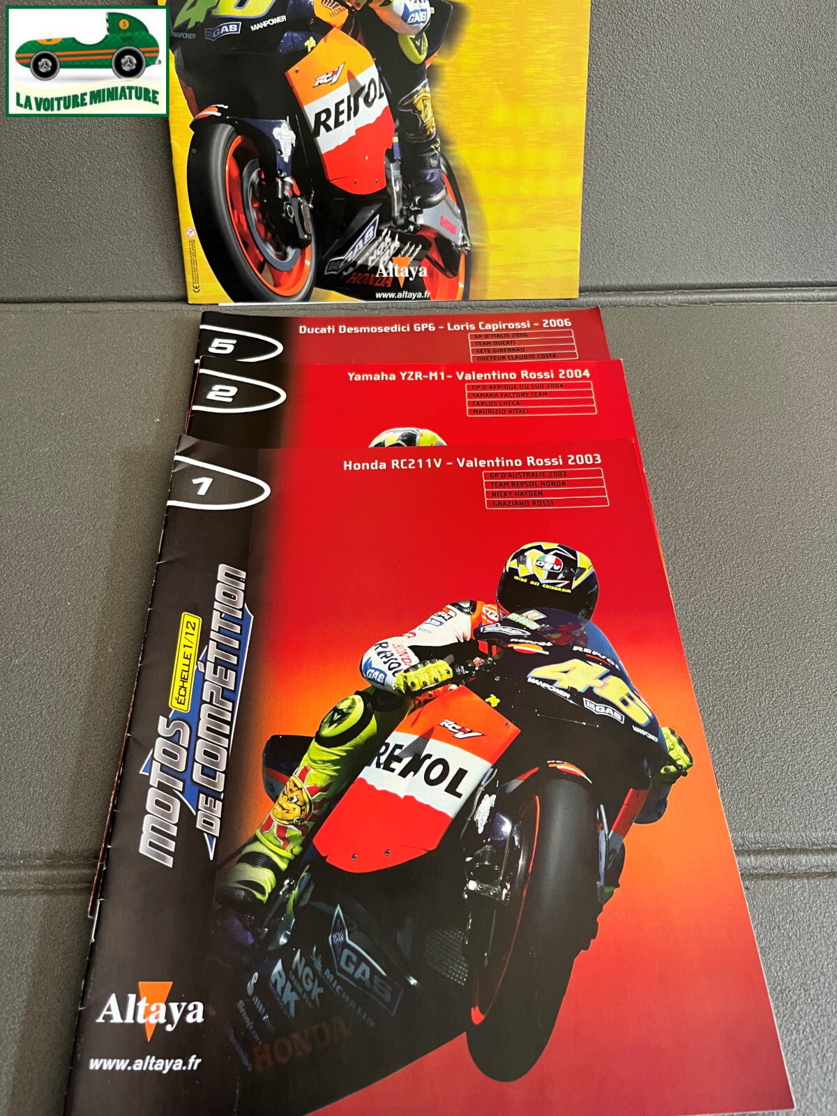 Classeur Range Fascicule Motos de Competition Moto GP Altaya au 1/12