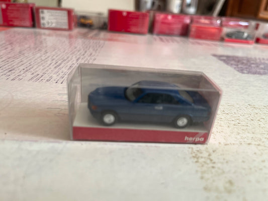 Voiture Miniature Mercedes MB 560 SEC Herpa Germany 1/87 HO