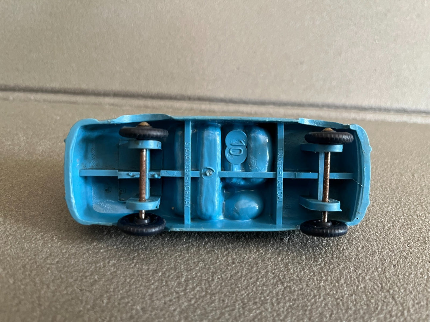 Voiture Miniature Ancien Peugeot 403 Cabrio Tomte Lardal Norway Plastique Gomme