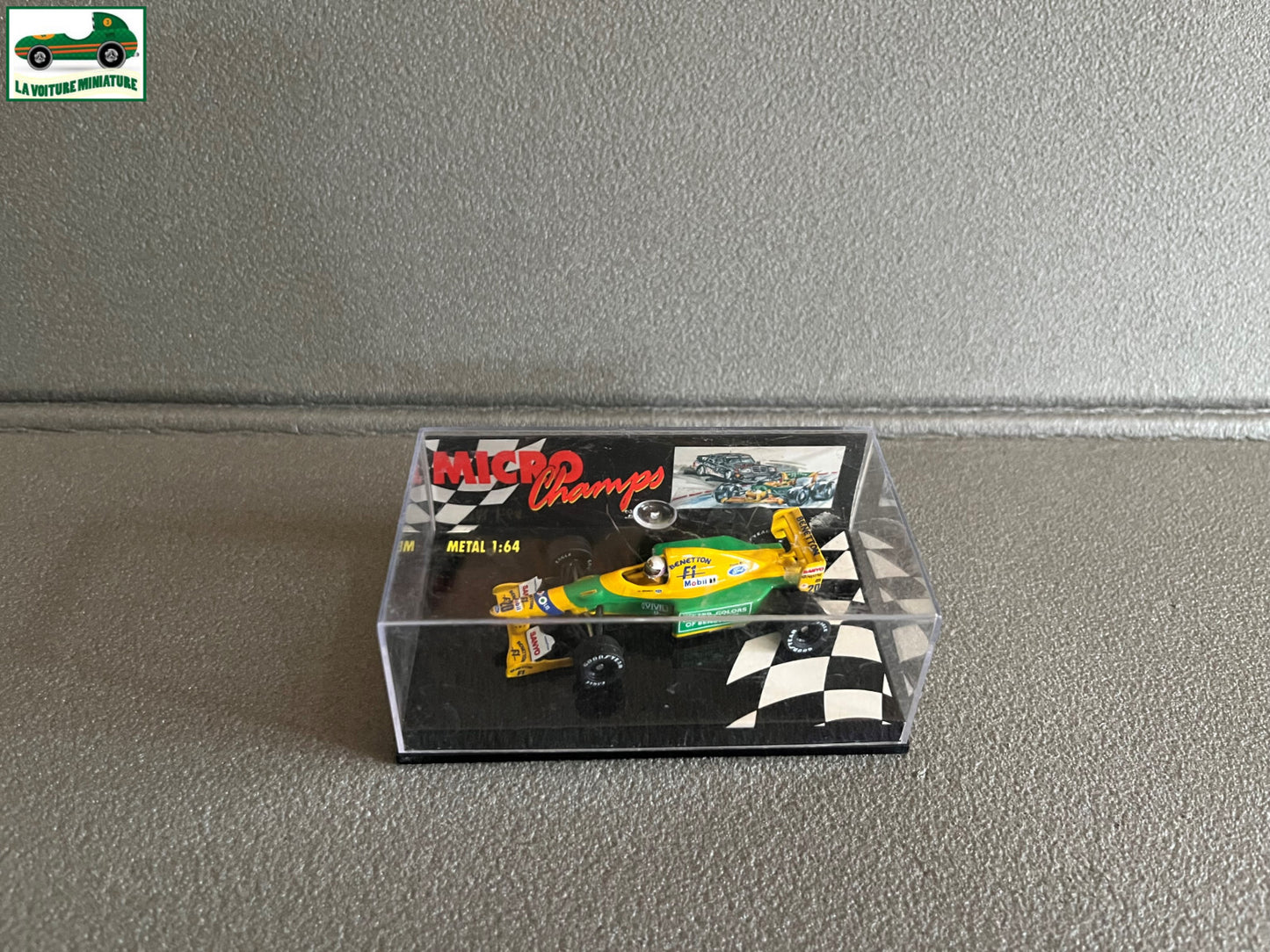 Voiture Miniature Formule 1 F1 Benneton Brundle MicroChamps Minichamps au 1/64
