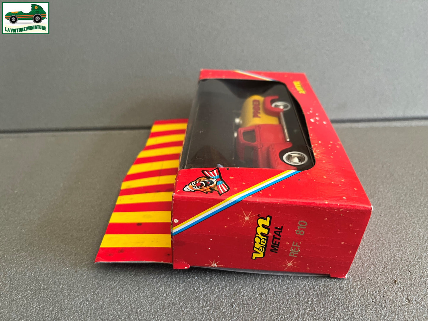 Voiture Miniature Dodge 1940 Pinder Verem au 1/43