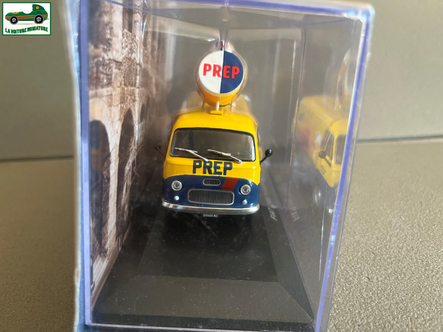 Voiture miniature publicitaire utilitaire Fiat 1100 T-PREP 1958 au 1/43