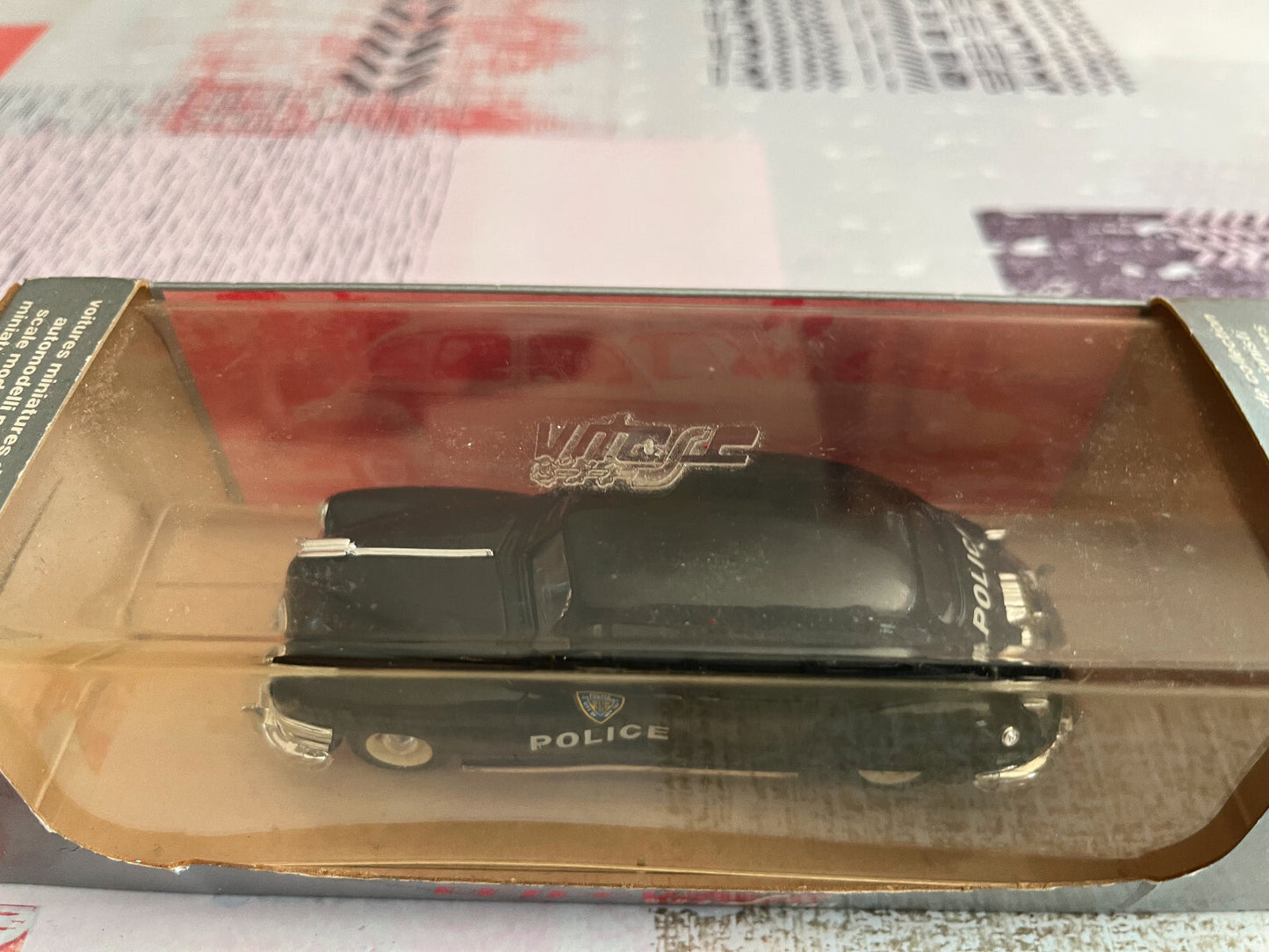 Voiture Miniature 372 Chrysler Windsor Police 1947 Retro Vitesse au 1/43