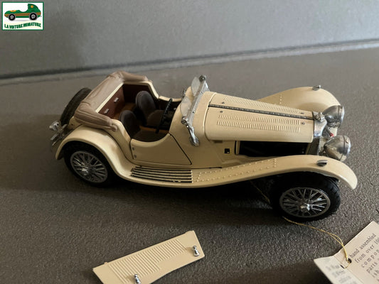 Voiture miniature 1938 Jaguar SS-100 Franklin Mint 1/24 Défauts