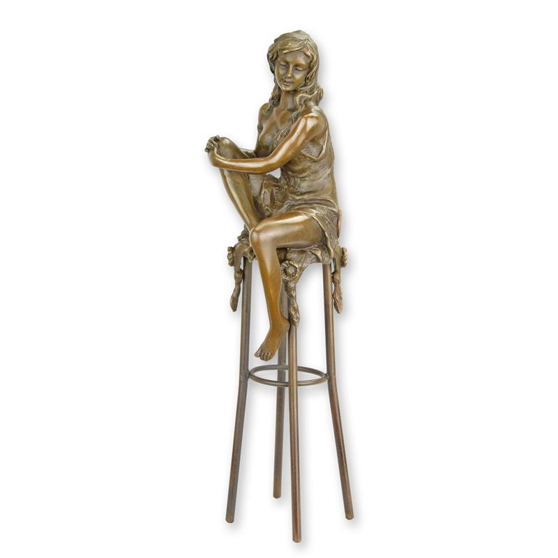 STATUE MODERNE SCULPTURE BRONZE DAME SUR BARCHAIR