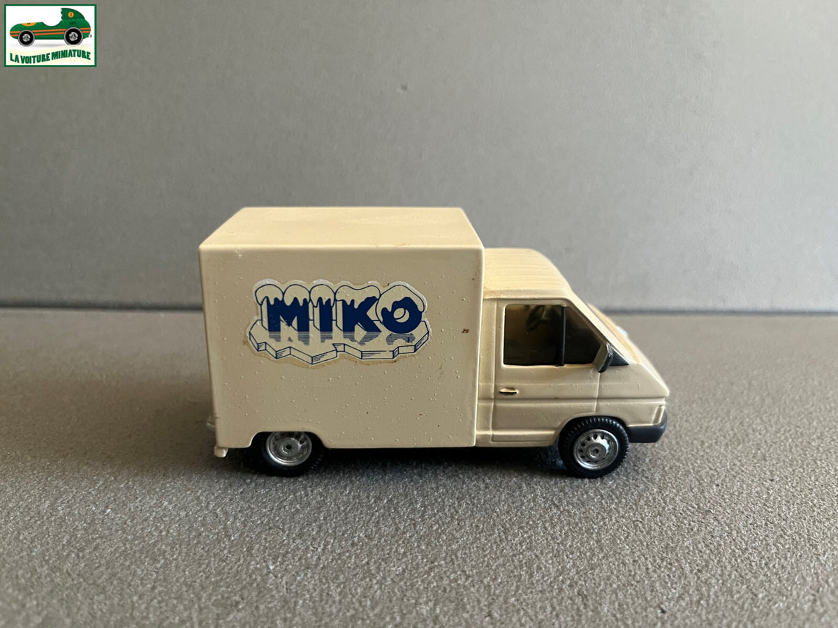 Voiture Miniature Kit monté Camion Renault Trafic Isotherme Miko Esdo au 1/43