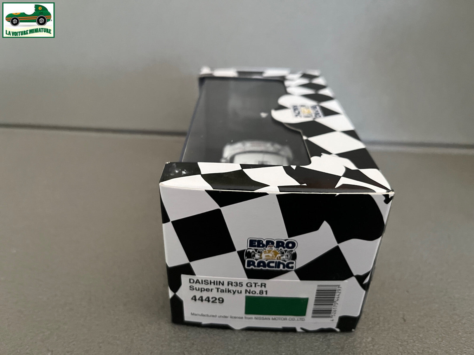 Voiture Miniature Daishin R35 GT-R Super Taikyu 2010 Ebbro au 1/43