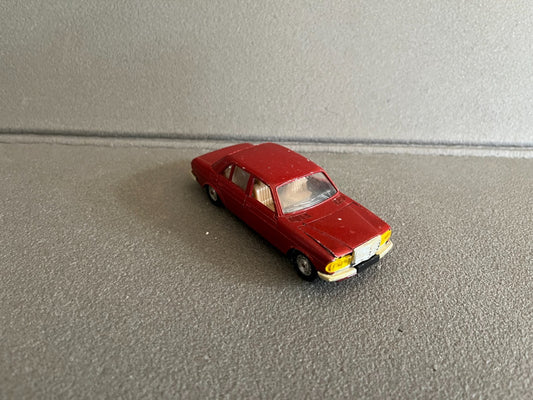 Voiture Miniature Ancienne Mercedes 280 E Solido France au 1/43