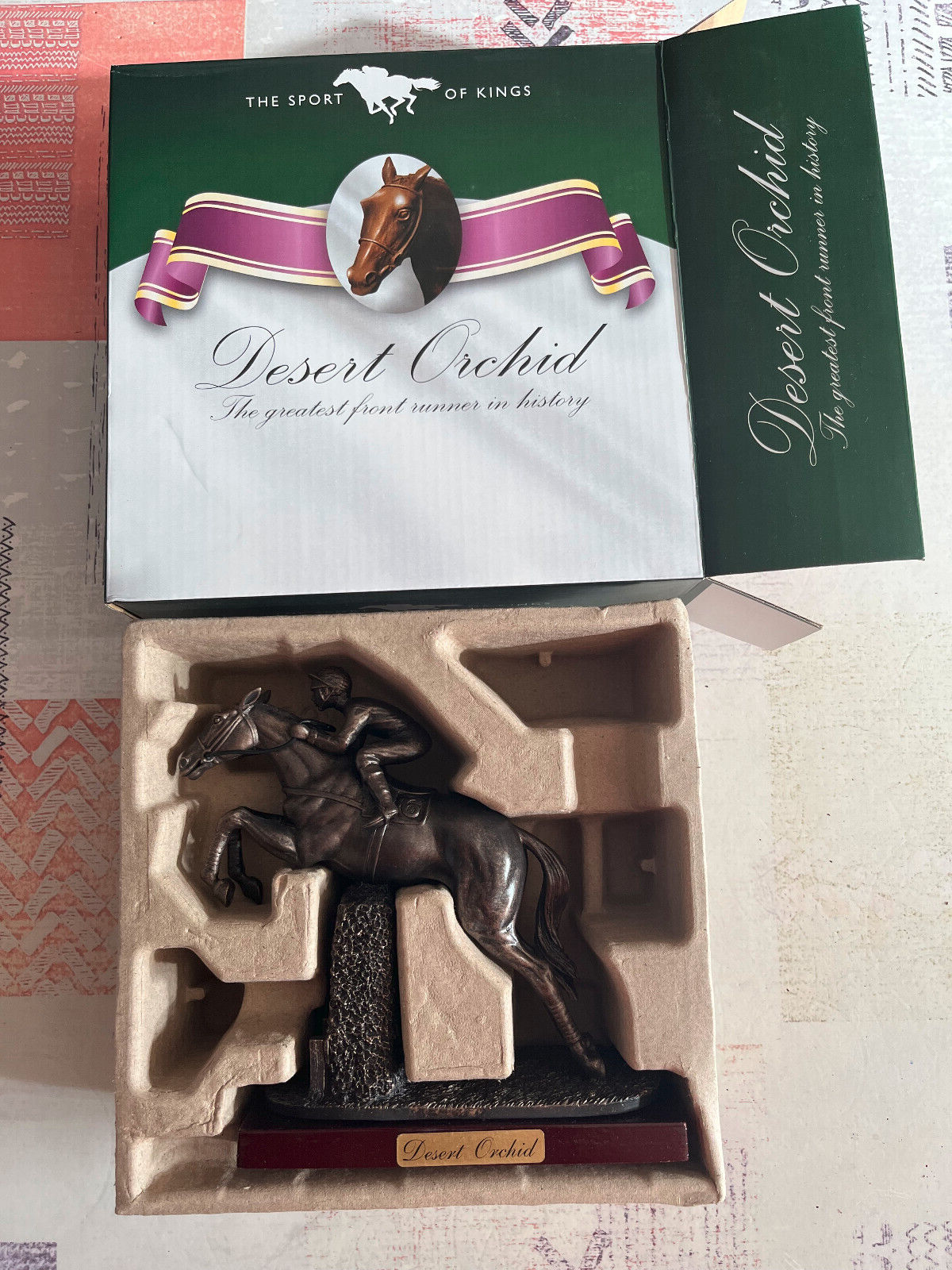 Statue Collection Cheval Course Desert Orchid Résine Editions Atlas 1/12