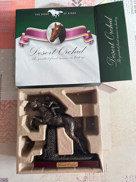 Statue Collection Cheval Course Desert Orchid Résine Editions Atlas 1/12