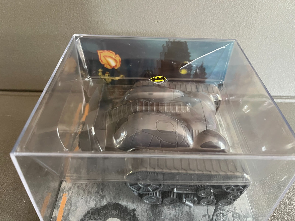 Miniature Batmobile Les Véhicules de Batman The Dark Knight Returns 1/43