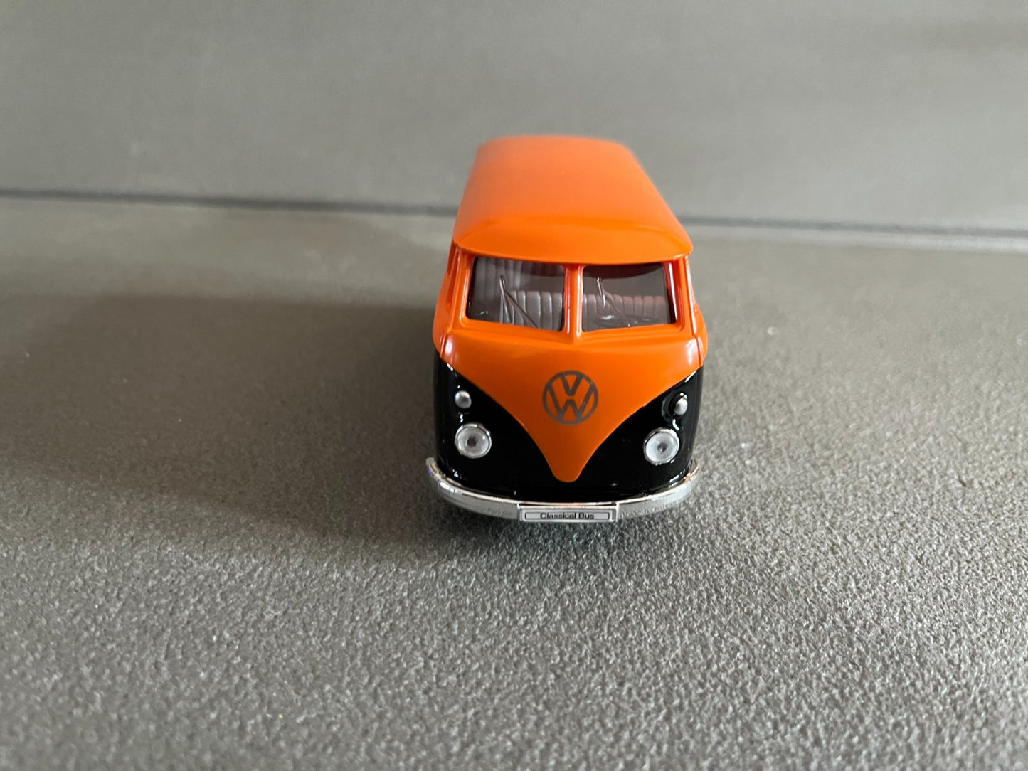 Voiture Miniature Bus Volkswagen Combi T1 1963 Welly au 1/34 1/39