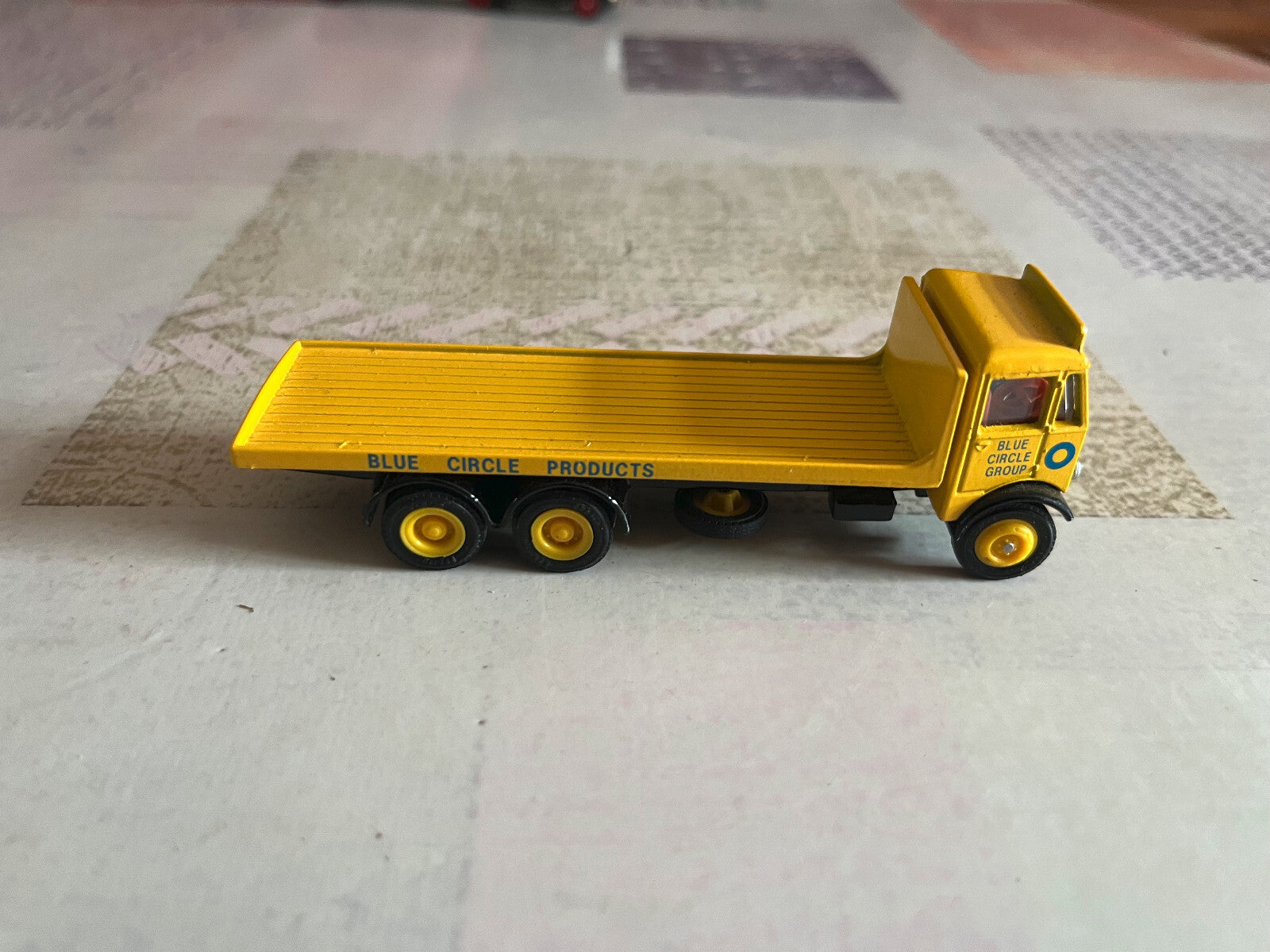Voiture Miniature Camion EFE AEC Mammoth 1/76