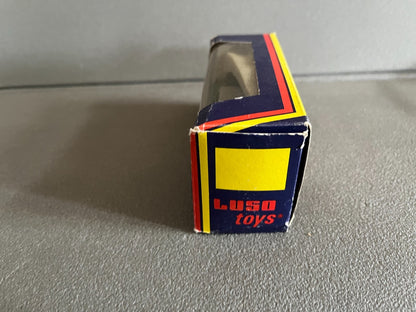 Voiture Miniature Mercedes Benz 450 SLC Luso Toys au 1/43