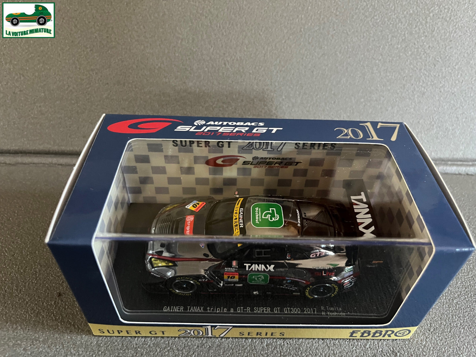 Voiture Miniature Gainer Tanax Triple A GT-R Super GT GT300 2017 Ebbro au 1/43