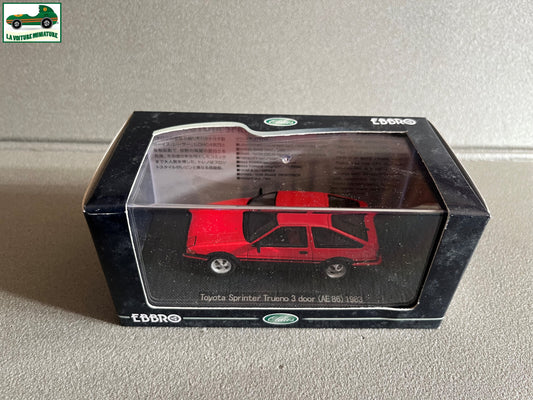 Voiture Miniature Toyota Sprinter Trueno AE 86 1983 Ebbro 1/43
