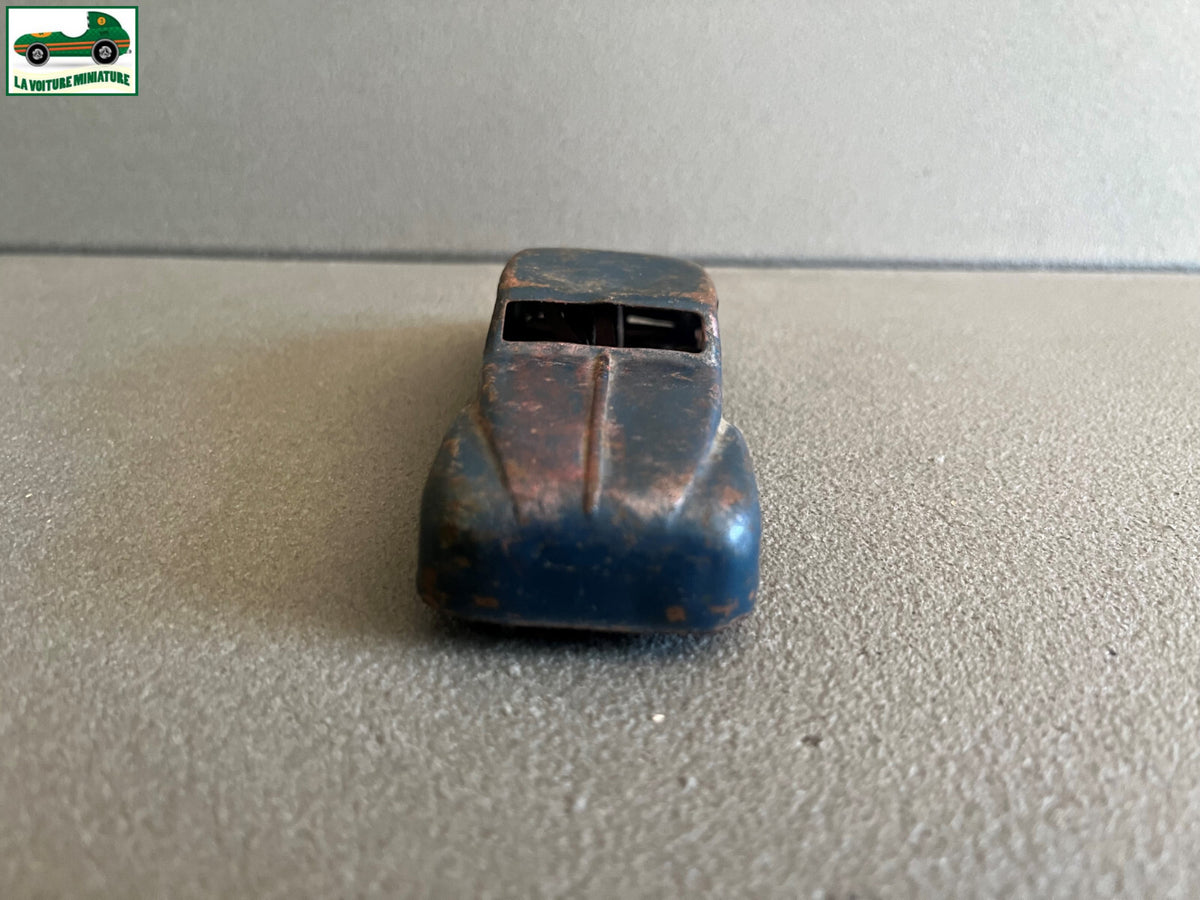 Ancienne Voiture Miniature Metal Tole Mécanisme 12cm environ Gaspard Gaubier ??