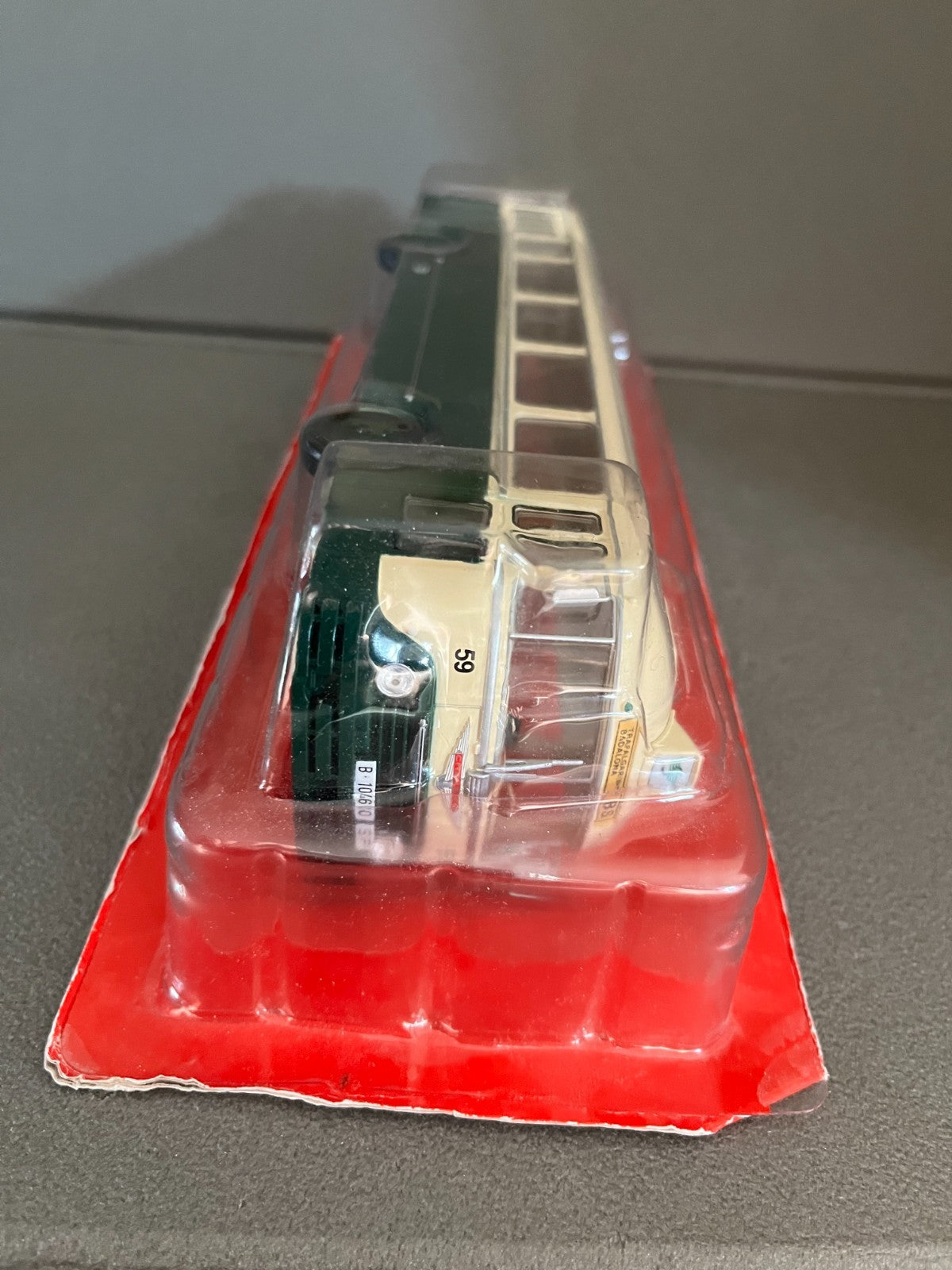 Voiture miniature Chausson Vetra APV Autocar Autobus Bus Hachette 1/43