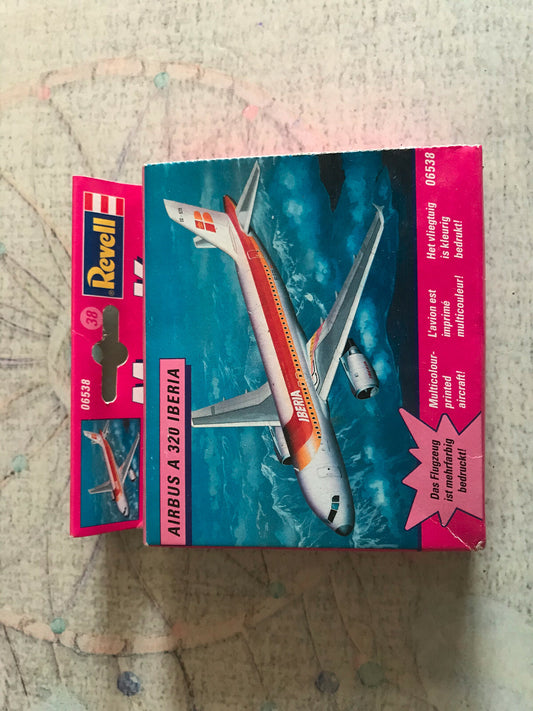 Miniature Avion Maquette Kit à monter MiniKits Airbus A320 Iberia Revell N° 6538