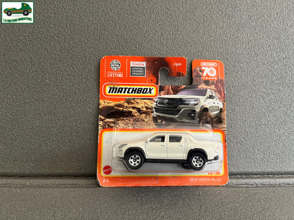 Voiture miniature 2018 Toyota Hilux Matchbox 70 Years 1/64