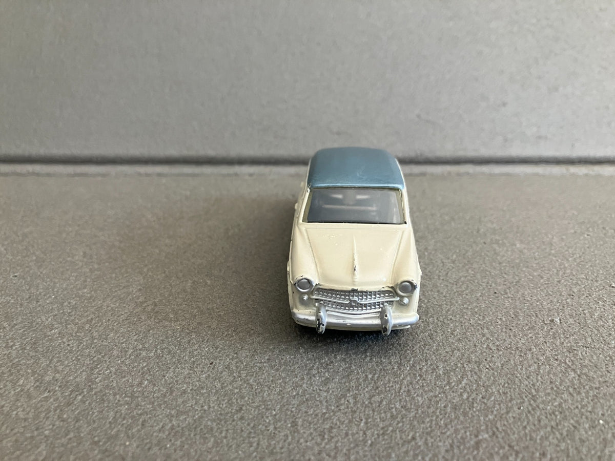 Ancienne Voiture Miniature Fiat 1200 Grande Vue France Meccano Dinky Toys 1/43