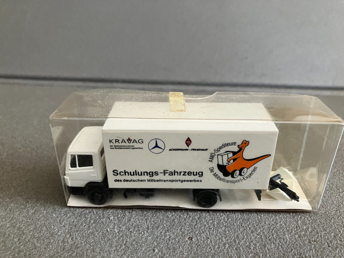 Voiture Miniature Camion Mercedes Kravag AMO Roskopf 1/87 HO