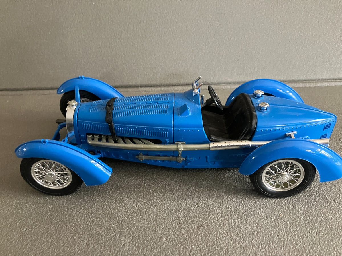 Voiture Miniature Bugatti Type 59 Burago Italy au 1/18