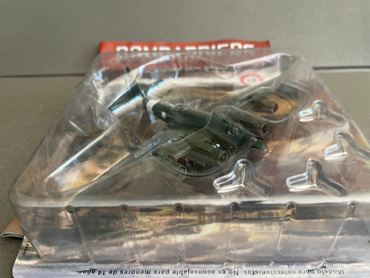 Avion miniature Militaire Bombardier Piaggio P.108 II Serie Altaya 1/72