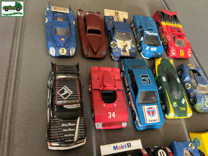 Miniature Lot 15 Voiture Modifiées Repeinte Kit monté  1/43 Défauts Pièces HS