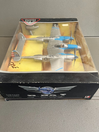 Ancien Avion miniature Militaire Vintage Plastique P-38J Toy Mark 1/48